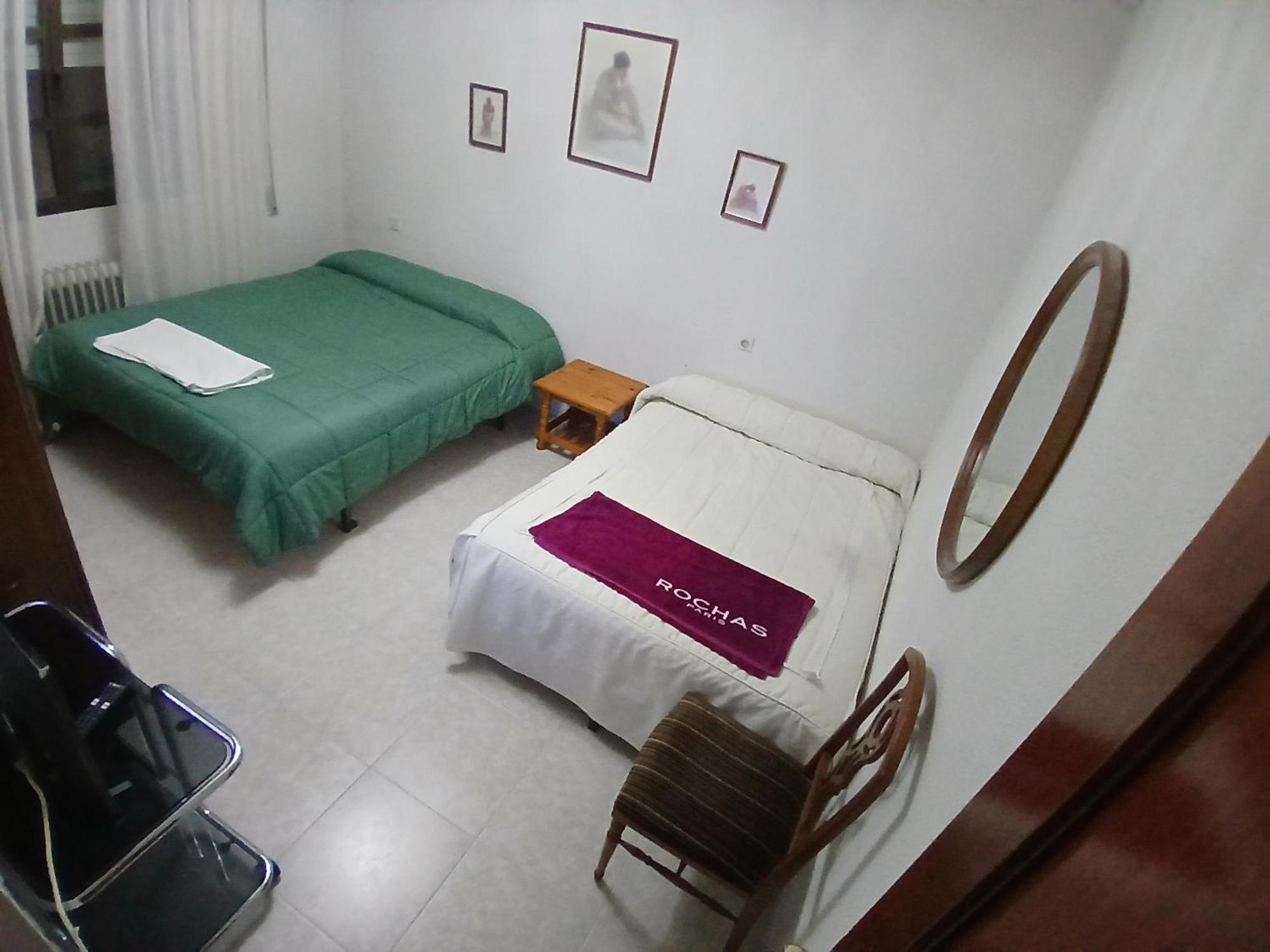 Habitacion Privada Familiar Toledo Eksteriør bilde